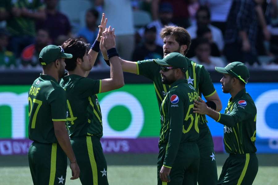 Shaheen celebrates with his team after Pakistan's win against Bangladesh