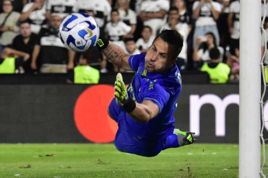 Aos 42 anos, Fábio fica próximo de voltar a uma final de Libertadores