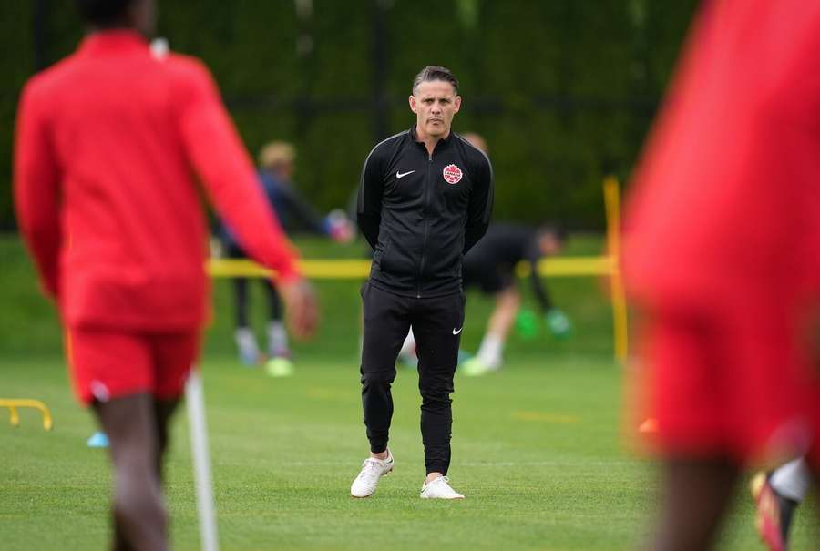 Führte bereits das kanadische Frauen-Nationalteam in höhere Sphären: John Herdman