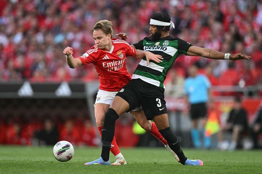 Benfica cedeu empate ao Sporting na Luz