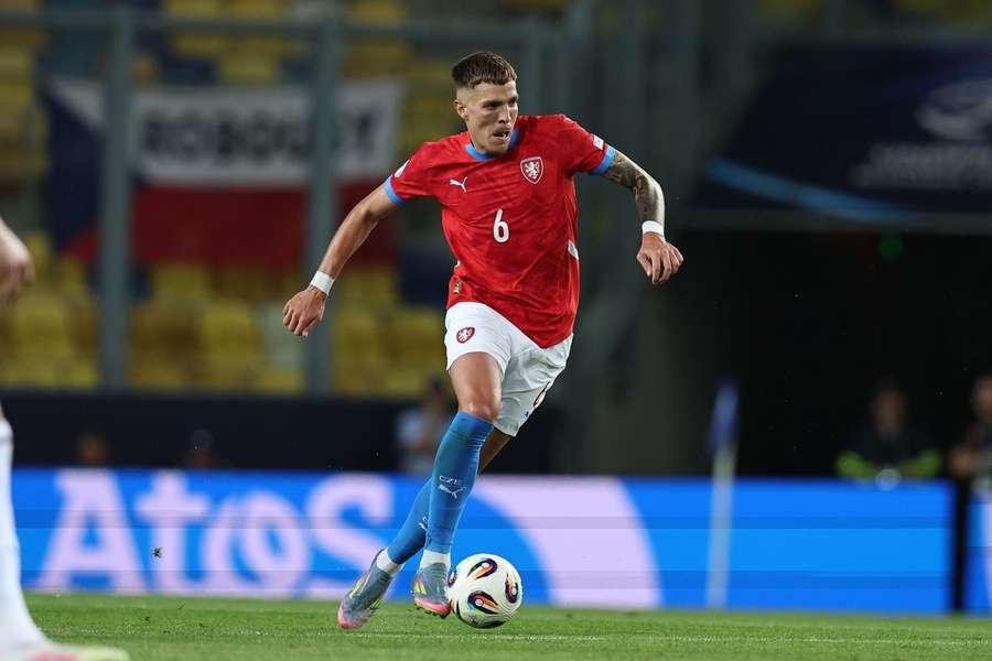 Defenzivní záložník české jednadvacítky Patrik Vydra