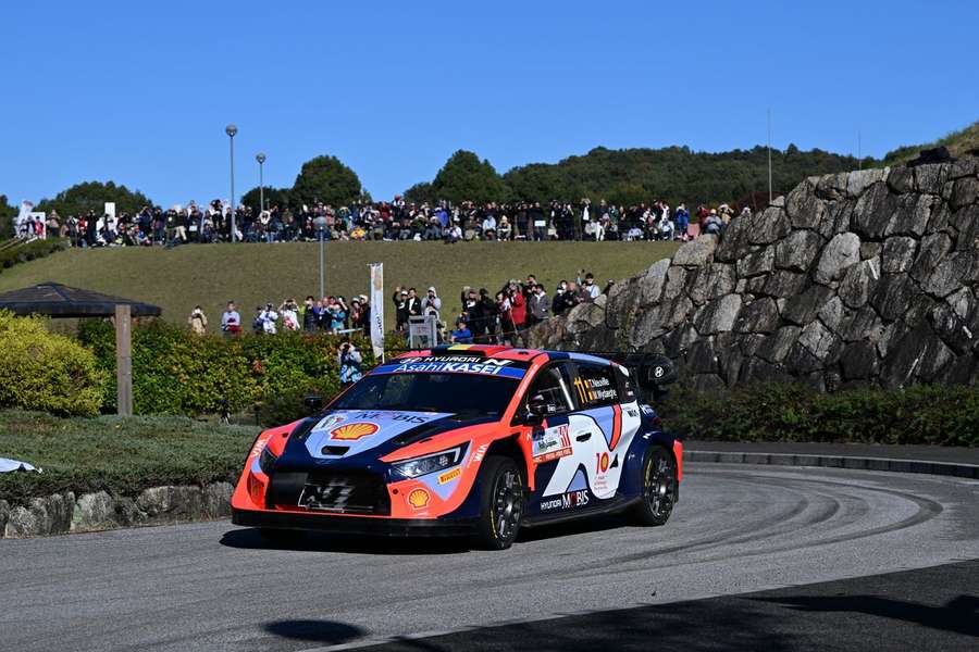 Thierry Neuville viu o turbo do seu carro ceder