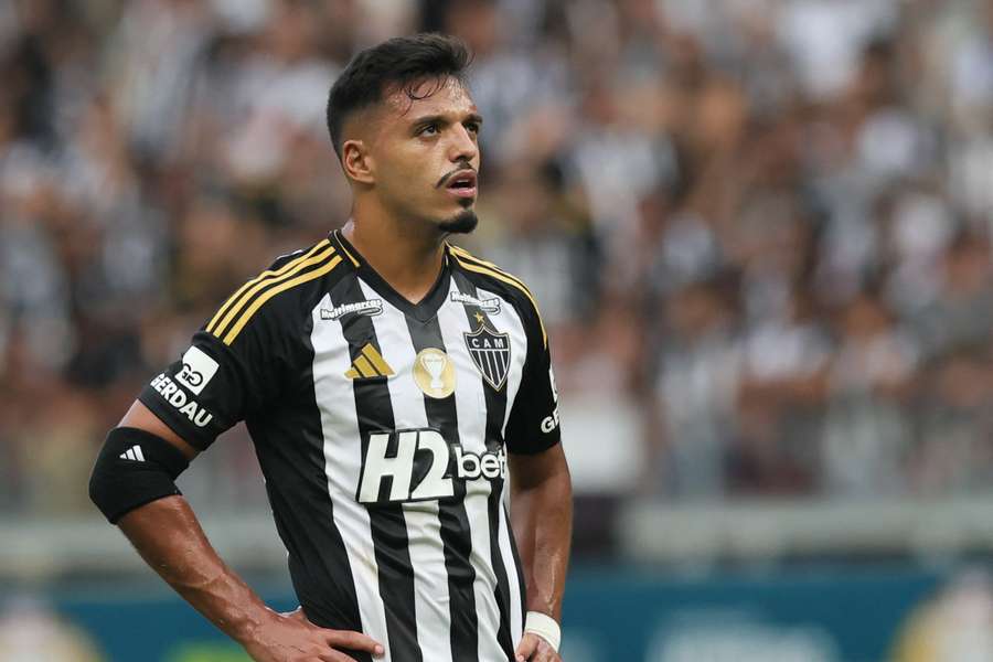 Gabriel Menino será reavaliado pelo departamento médico do Atlético-MG