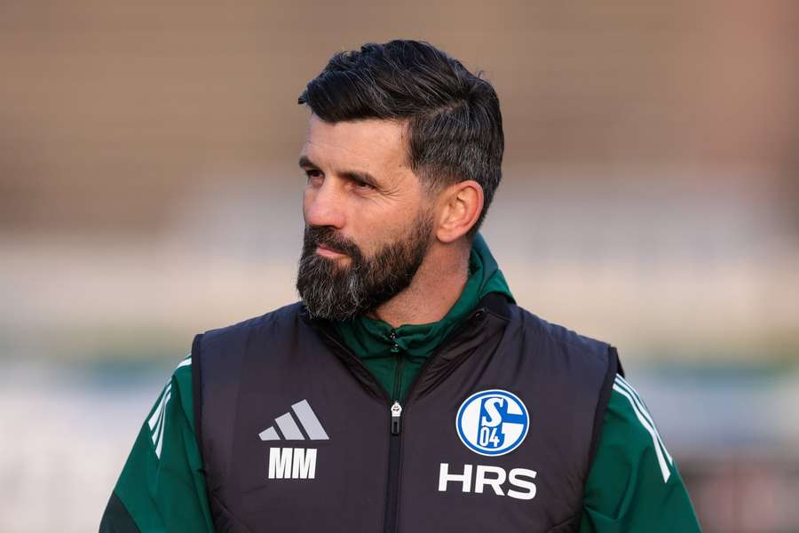 Miron Muslic im Schalke-Training.