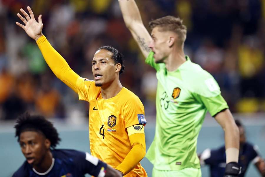 Matig spel van het Nederlands Elftal baart Virgil van Dijk nog geen grote zorgen