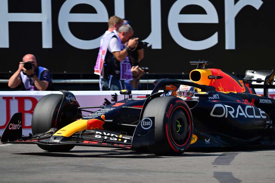 GP Monaco, Q1: il più veloce è Verstappen, fuori Sergio Perez che partirà ultimo