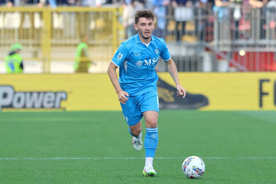 Gilmour: Napoli and Conte offer me chance to win trophies