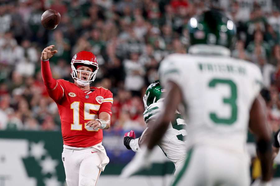 Patrick Mahomes blev i 2017 valgt som nummer 10 i NFL-draften af Kansas City Chiefs, hvor quarterbacken har tilbragt hele sin NFL-karriere hidtil.