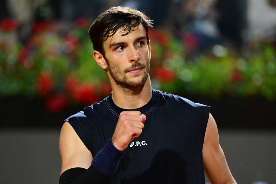 Italy's Lorenzo Musetti celebrates after winning his men's singles quarter-final match against Germany's Alexander Zverev in Rome Italy's Lorenzo Musetti celebrates after winning his men's singles quarter-final match against Germany's Alexander Zverev in Rome