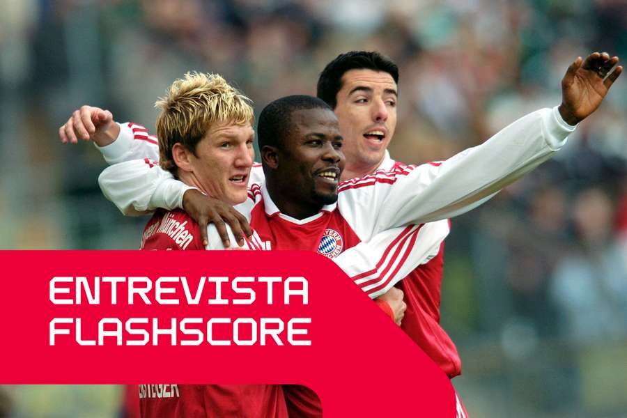 Schweinsteiger (esq.), Kuffour (centro) e Makaay (dir.) festejam um golo