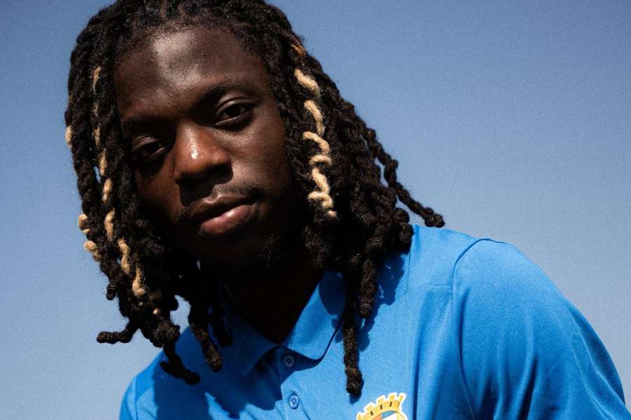 DONE DEAL: FC Alverca land Wolves defender Meupiyou