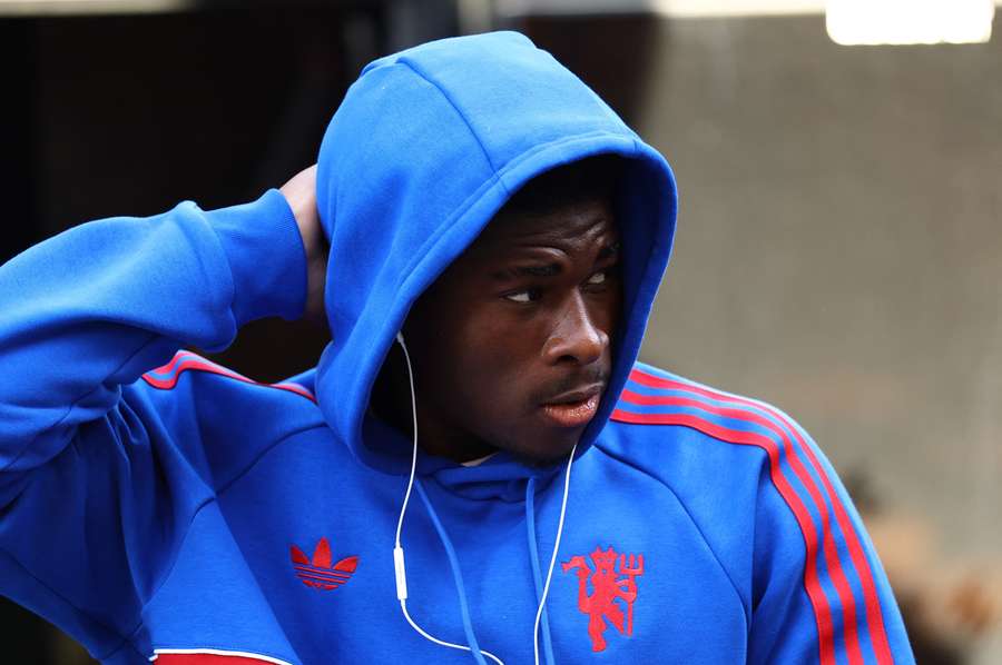 Carlos Baleba is preparing to make his United debut