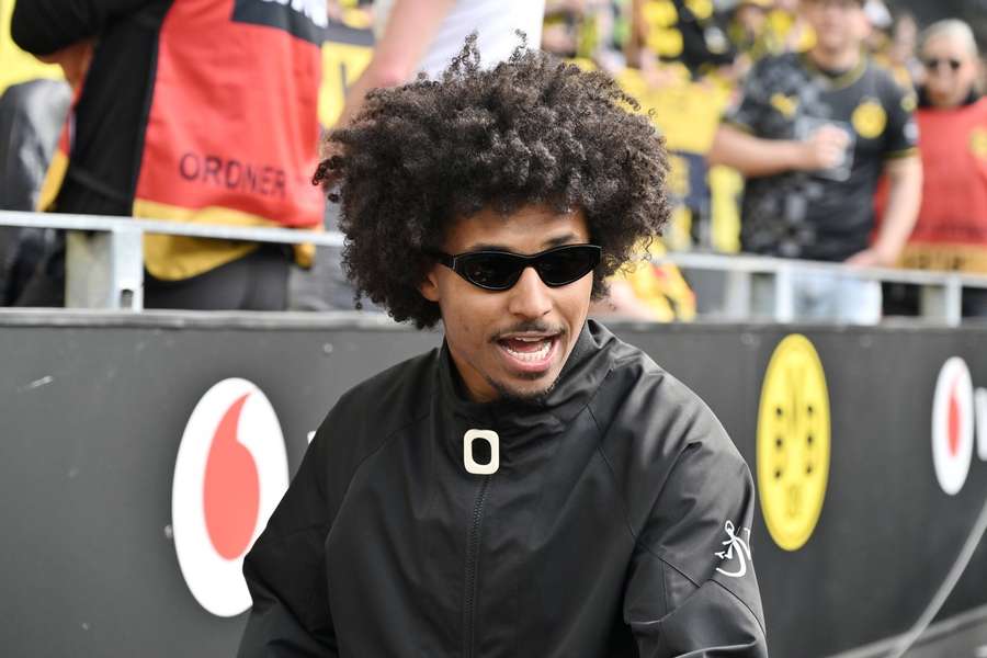 Adeyemi bleibt beim BVB vorerst nur Zuschauer