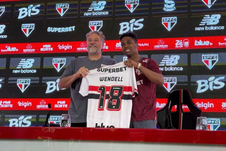 Wendell foi apresentado no São Paulo Wendell foi apresentado no São Paulo