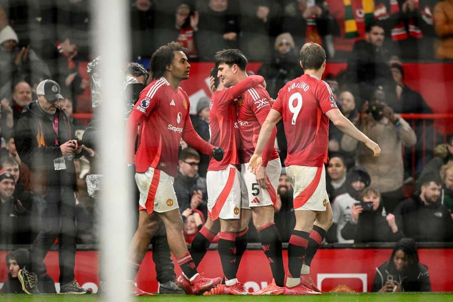 Manchester United bat Ipswich à 10