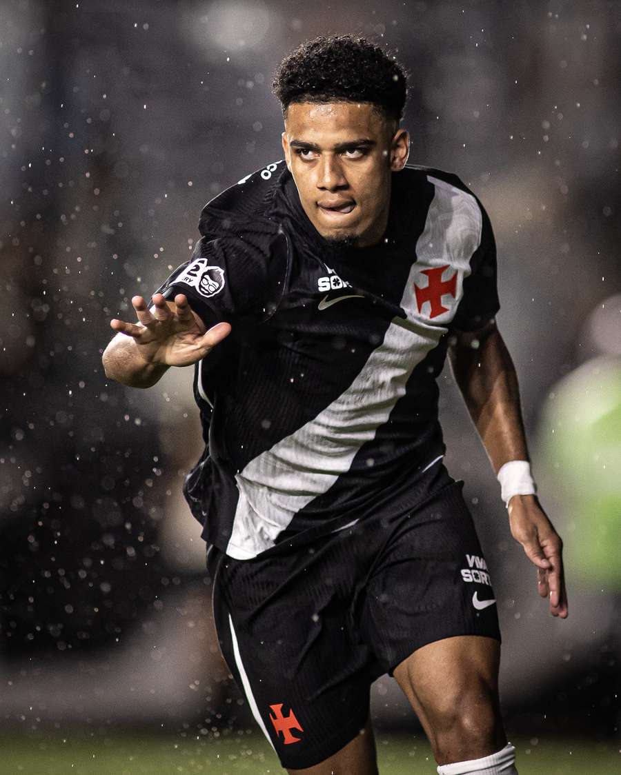 Brenner luta para se firmar no Vasco