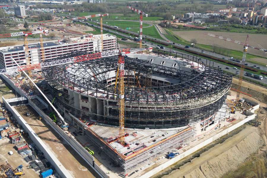 Takto vypadala hala v březnu 2025.