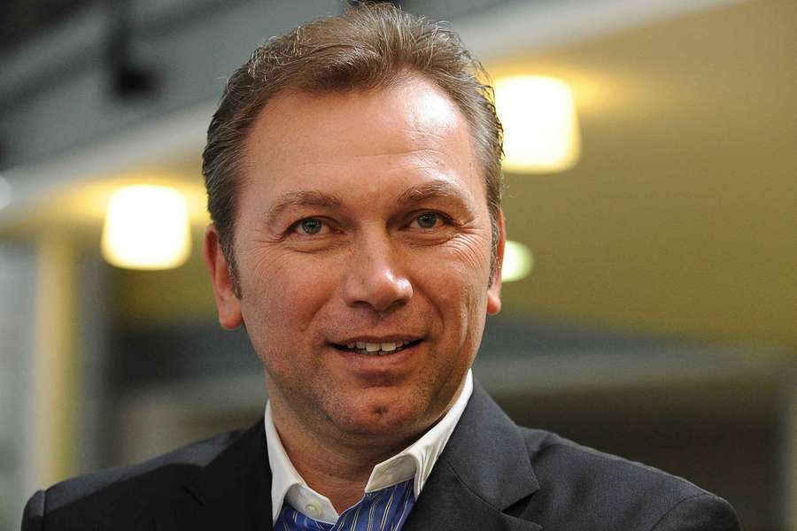 L'UCI condamne la présence de Johan Bruyneel au village départ du Tour