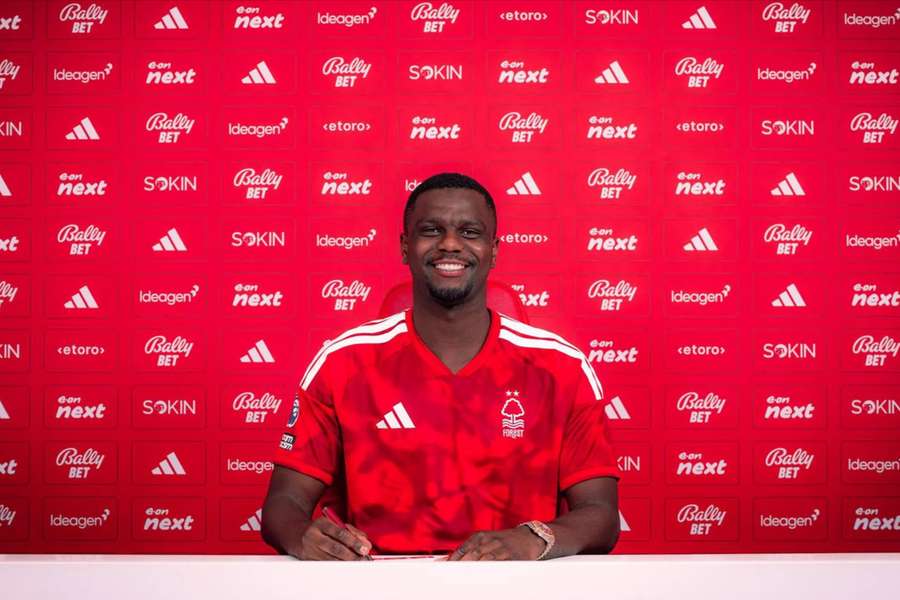 Forest complete the signing of Diomande: I believe we can achieve very good things! Forest complete the signing of Diomande: I believe we can achieve very good things!