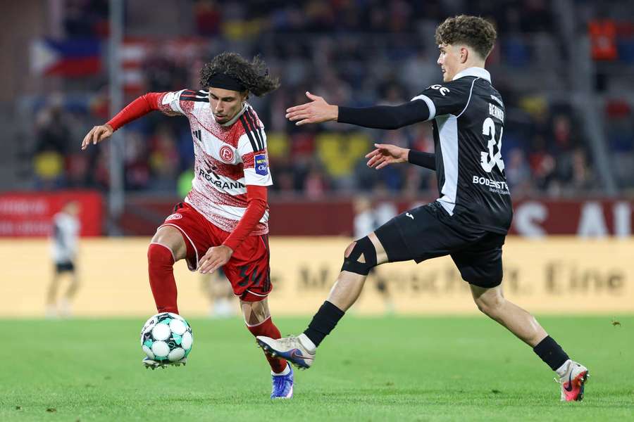 Düsseldorf kam gegen Verl nicht über ein 2:2 hinaus. Düsseldorf kam gegen Verl nicht über ein 2:2 hinaus.