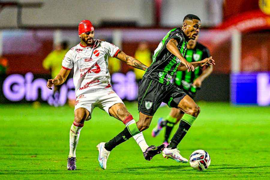América deixou duas derrotas seguidas para trás