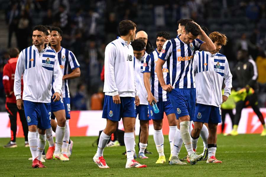 Jogadores do FC Porto voltam para estágio 