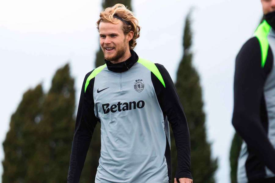 Sporting volta aos treinos com Hjulmand e Matheus Reis Sporting volta aos treinos com Hjulmand e Matheus Reis