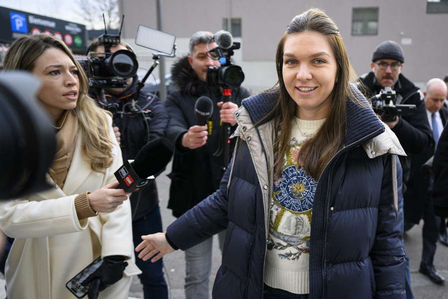 Halep komt aan bij het CAS in Lausanne