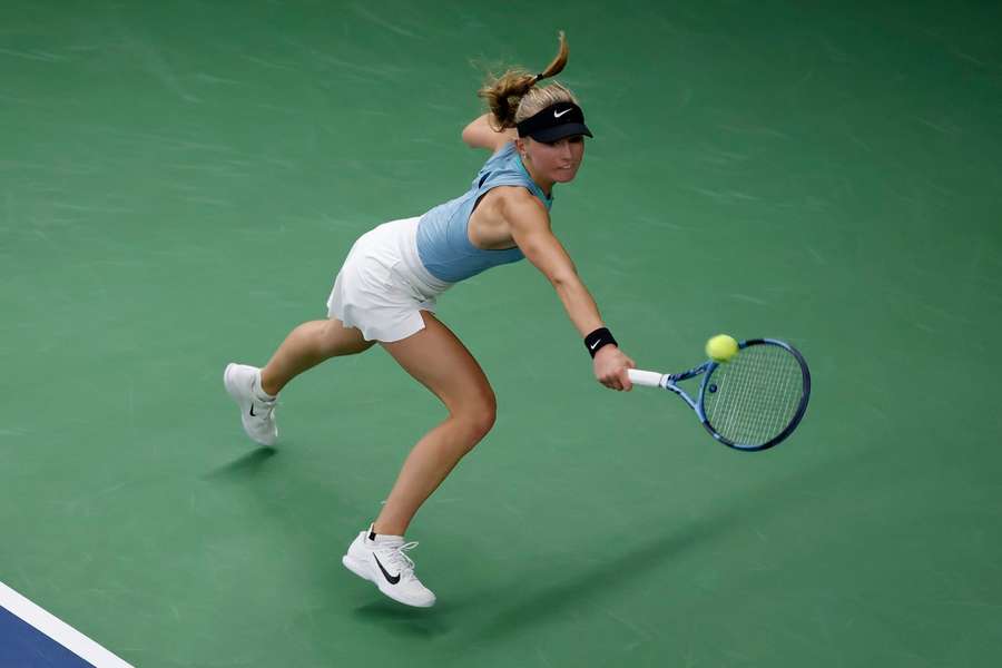 Samson bude hrát o finále s Olijnykovovou.