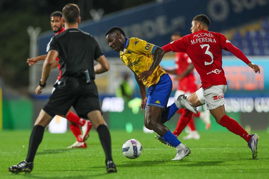 Estoril perdeu com o Santa Clara