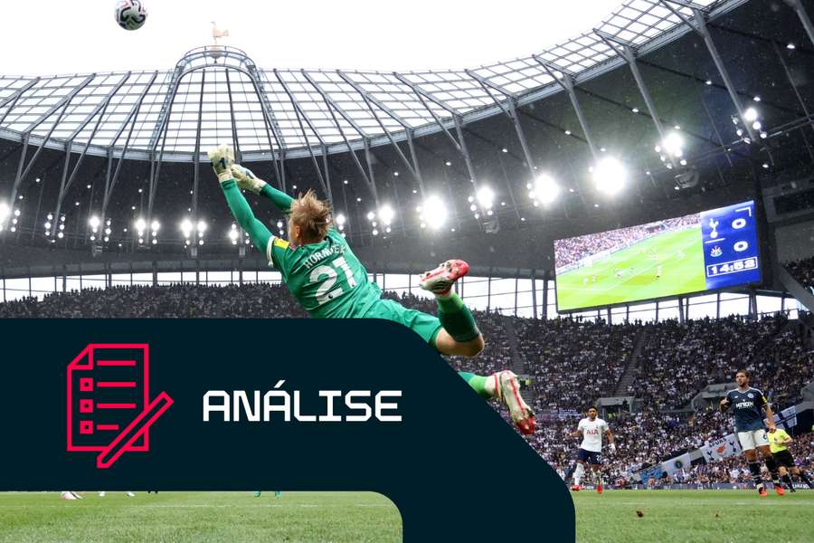 Uma das grandes defesas de Horníček diante do Tottenham