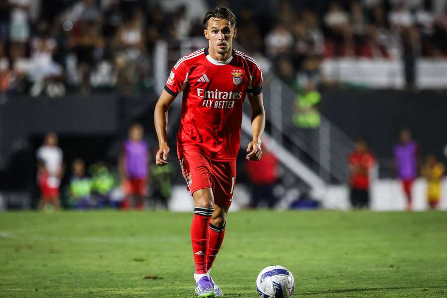 Dedic fez quatro jogos pelo Benfica Dedic fez quatro jogos pelo Benfica