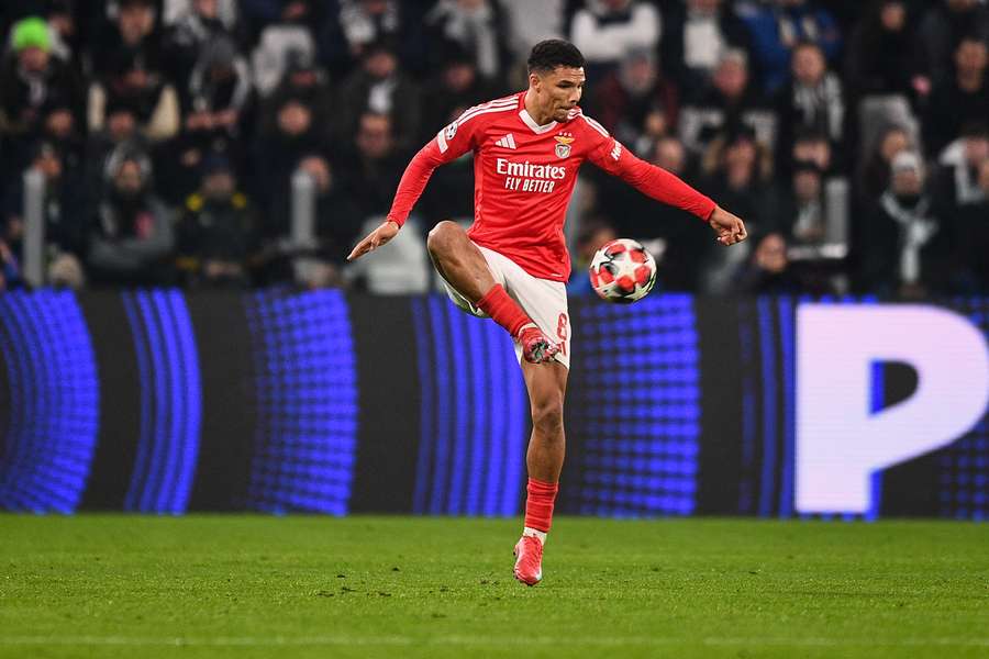 Alexander Bah lors du match contre la Juventus fin-janvier.