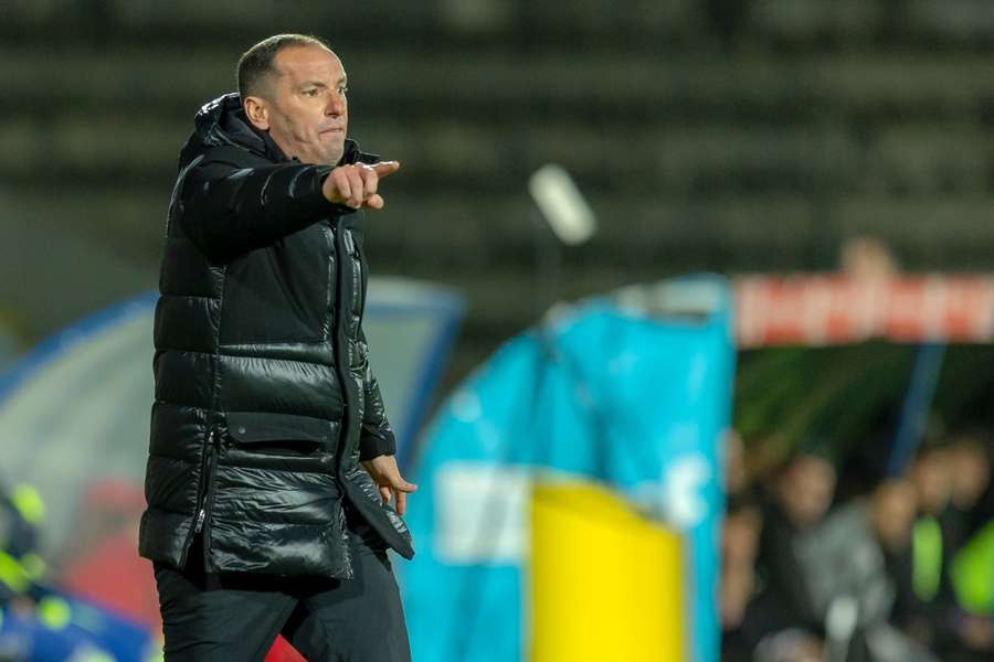 Petit, treinador do Santa Clara Petit, treinador do Santa Clara