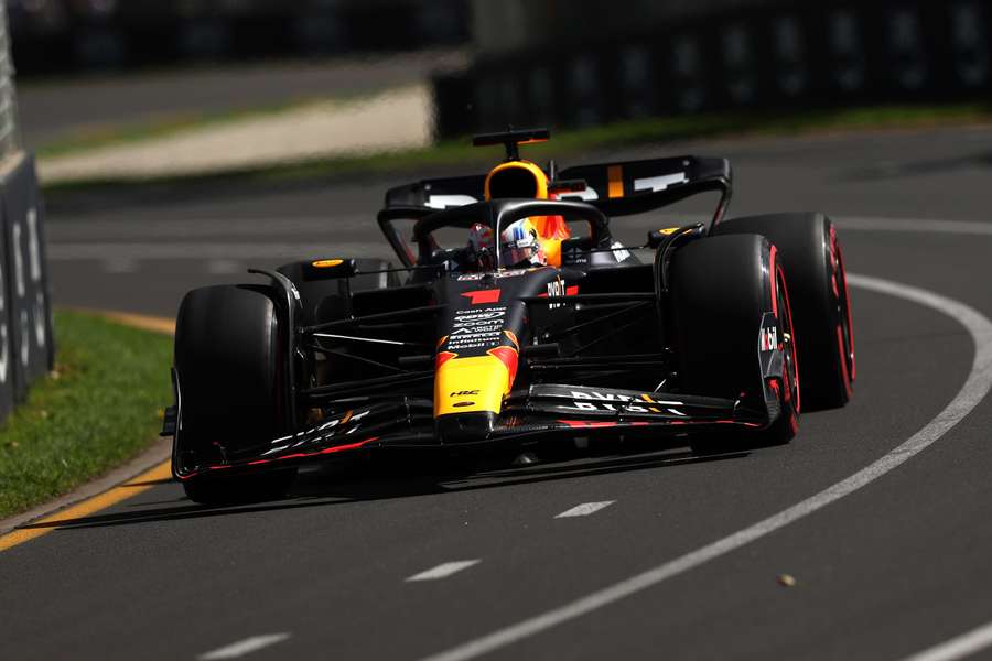 Max Verstappen aponta para mais um final de semana de superioridade