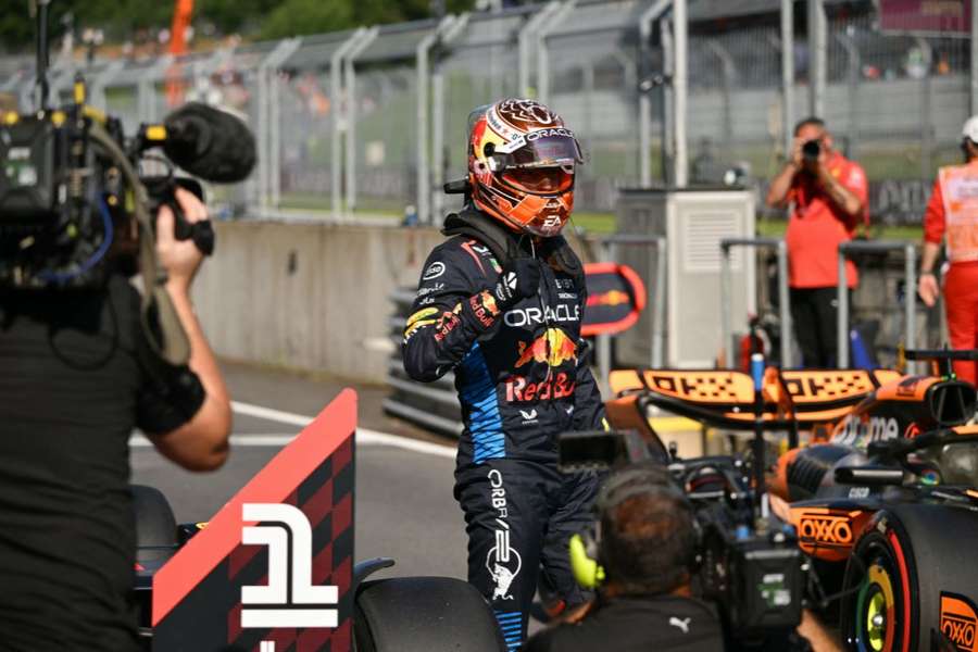 Max Verstappen ponownie najszybszy w kwalifikacjach 