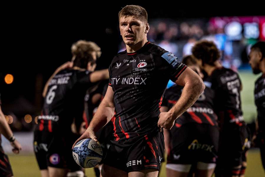 Owen Farrell of Saracens during the Gallagher Premiership Rugby match between Saracens and Exeter Chiefs