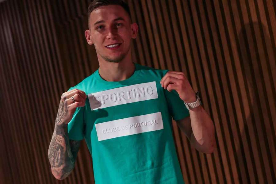 Oleksandr Sukhov oficializado pelo Sporting Oleksandr Sukhov oficializado pelo Sporting