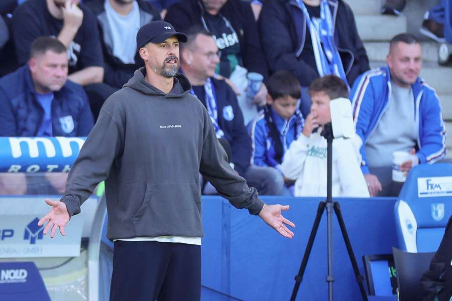 Sandro Wagner musste direkt zu Beginn eine herbe Klatsche einstecken Sandro Wagner musste direkt zu Beginn eine herbe Klatsche einstecken