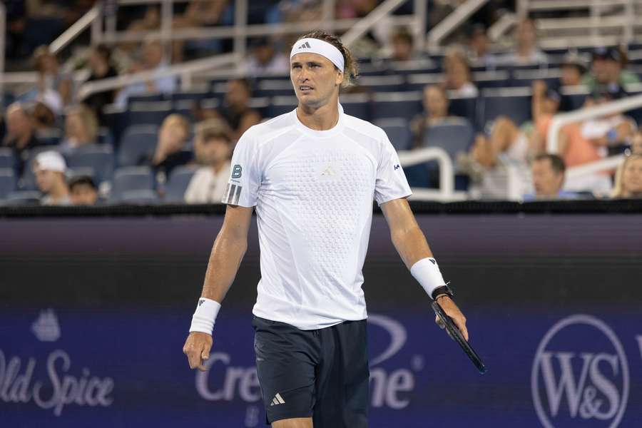 Alexander Zverev hat das Achtelfinale in Cincinnati erreicht. Alexander Zverev hat das Achtelfinale in Cincinnati erreicht.