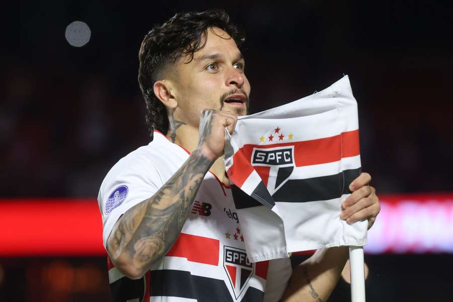 Última vitória do São Paulo foi em 26 de maio, contra Boston River, no MorumBis