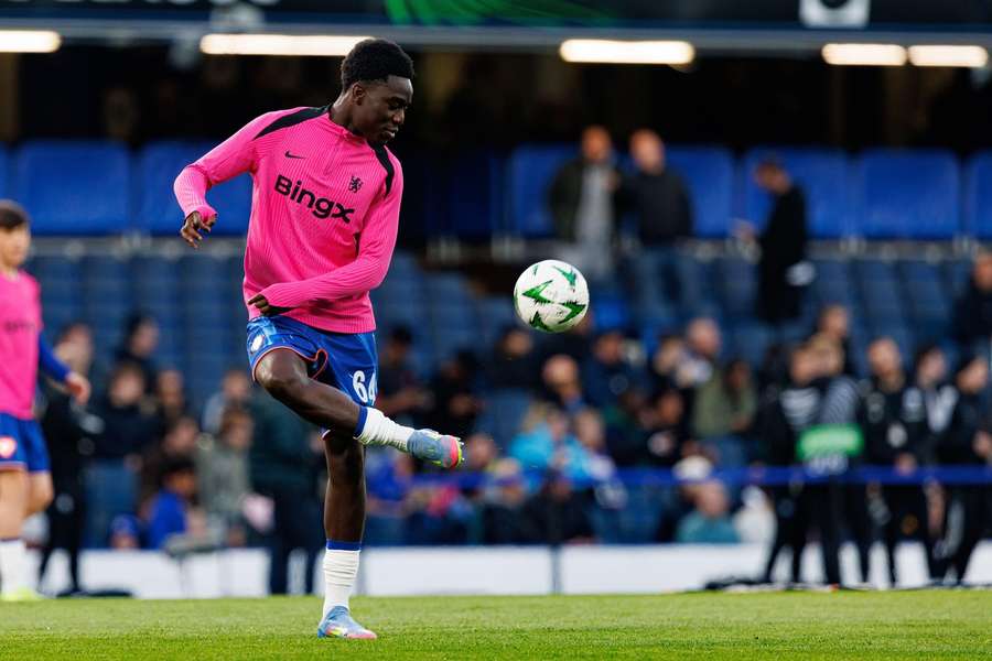 Maresca offers local press update on Chelsea's Swedish prospect Antwi