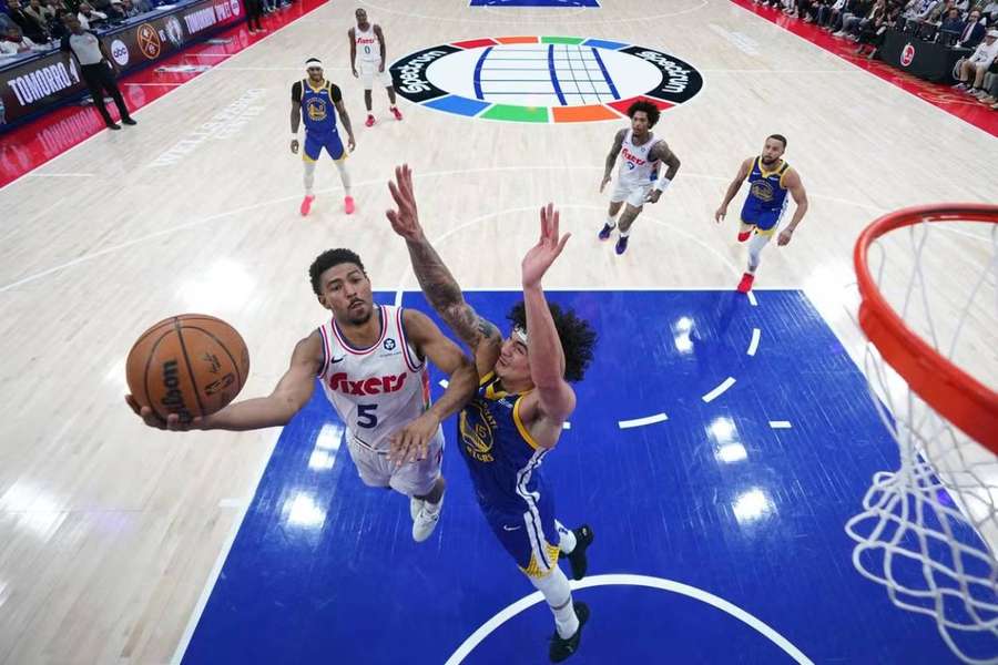 Philadelphia prekvapivo zdolala Golden State.