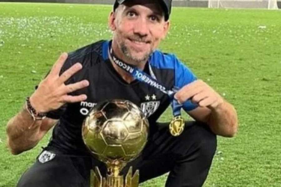 Facundo Oreja, adjunto de Anselmi