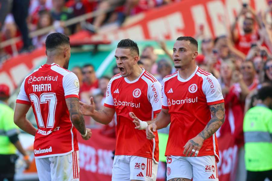 Borré fez a vez de um legítimo centroavante para dar a vitória ao Inter