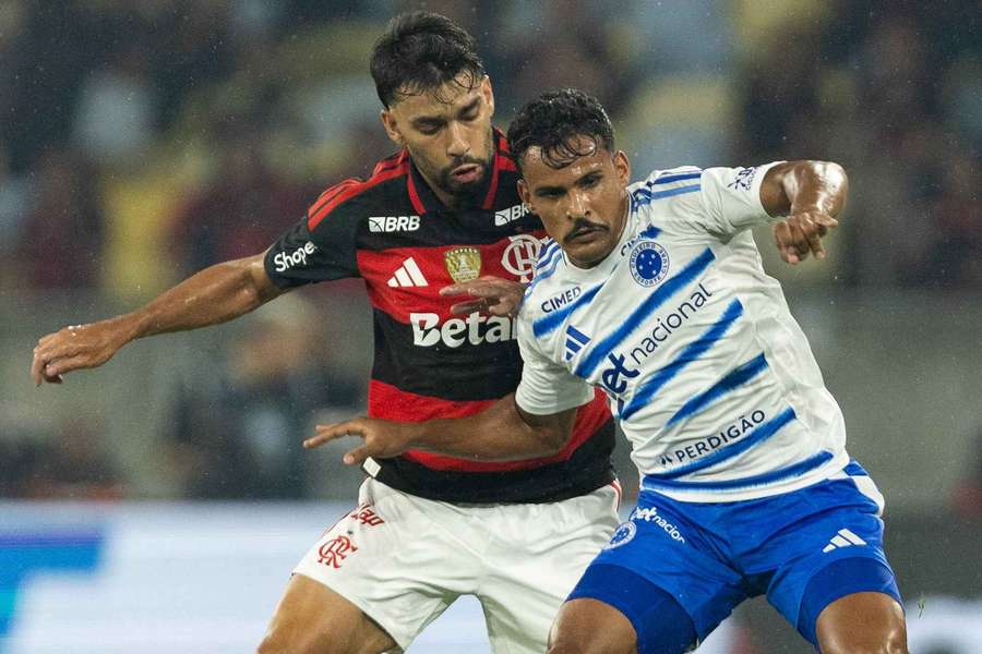 Flamengo e Cruzeiro voltam a se enfrentar em mata-mata de Libertadores após 8 anos