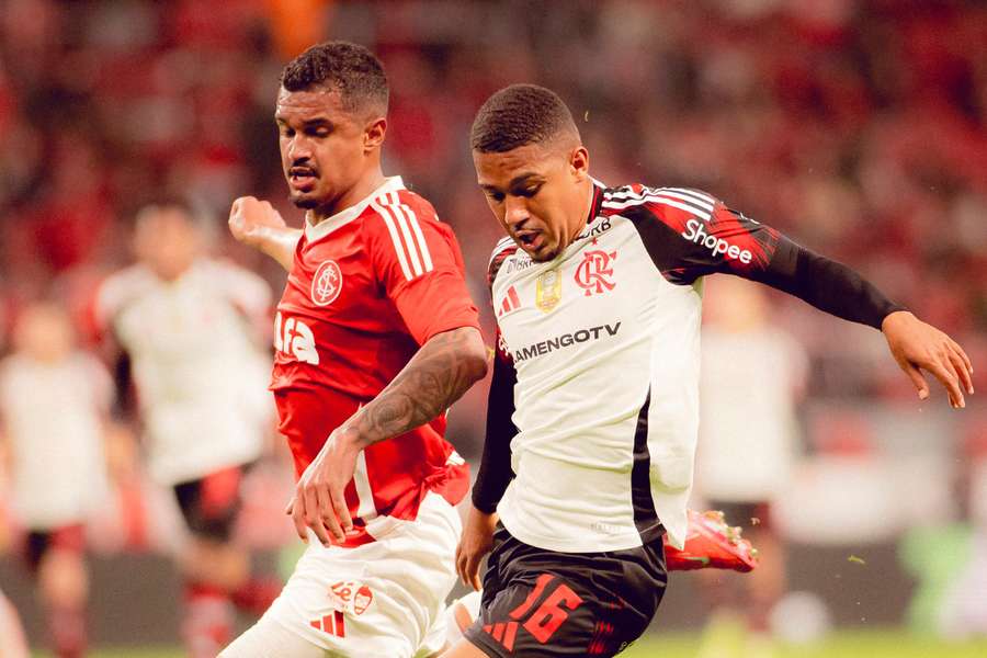 Flamengo está em vantagem