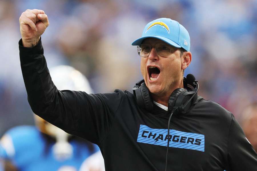 Los Angeles Chargers head coach Jim Harbaugh celebrates a touchdown (2024)