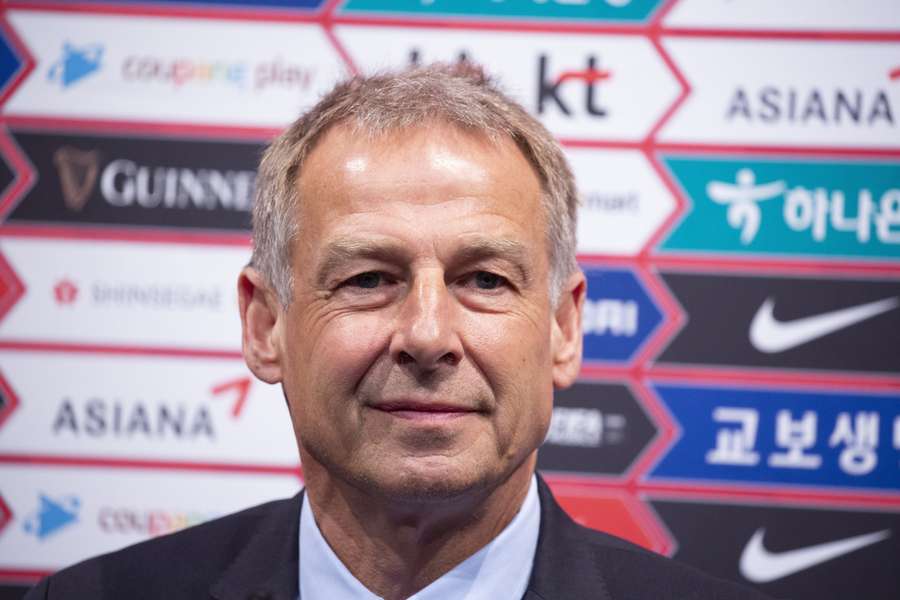 Jürgen Klinsmann speelde met Zuid-Korea gelijk tegen Colombia