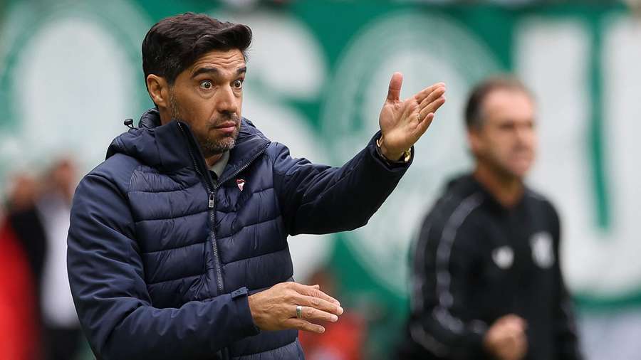 Abel Ferreira durante partida contra o Ceará Abel Ferreira durante partida contra o Ceará